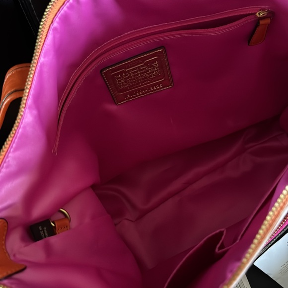 Authentic Coach Persimmon and Magenta Poppy Op Art Tote glam - Picture 2 of 4